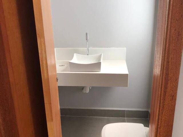 Sobrado para Venda em Indaiatuba - 5