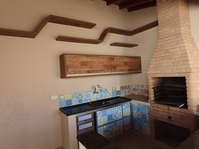 Sobrado para Venda em Indaiatuba - 3