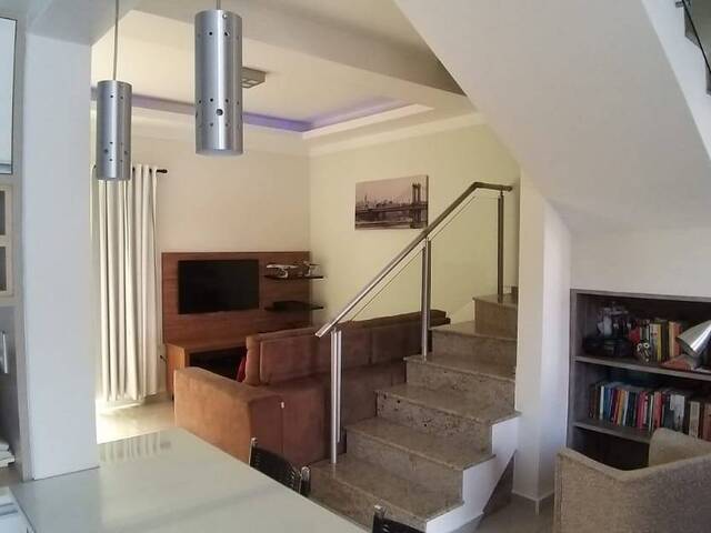 Sobrado para Venda em Indaiatuba - 3