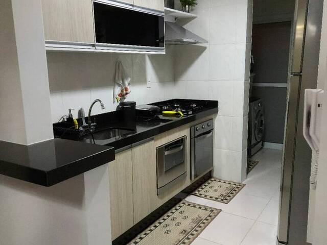 Sobrado para Venda em Indaiatuba - 4