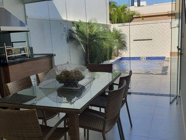 Casa para Venda em Indaiatuba - 4