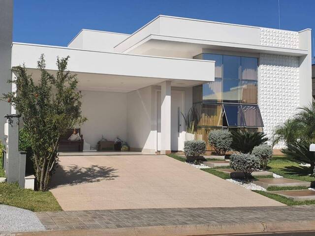 Casa para Venda em Indaiatuba - 2