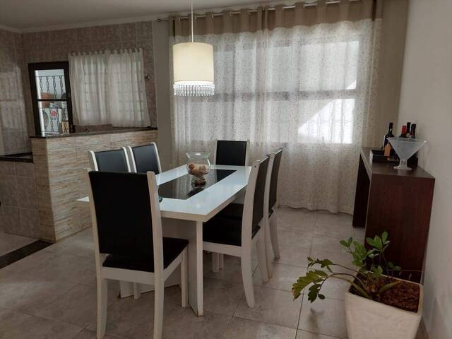 Casa para Venda em Indaiatuba - 2