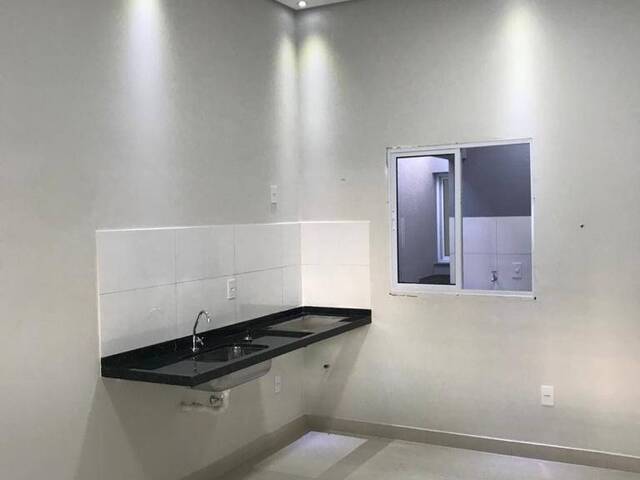 Casa para Venda em Indaiatuba - 3