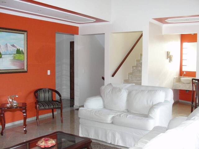 Sobrado para Venda em Indaiatuba - 4