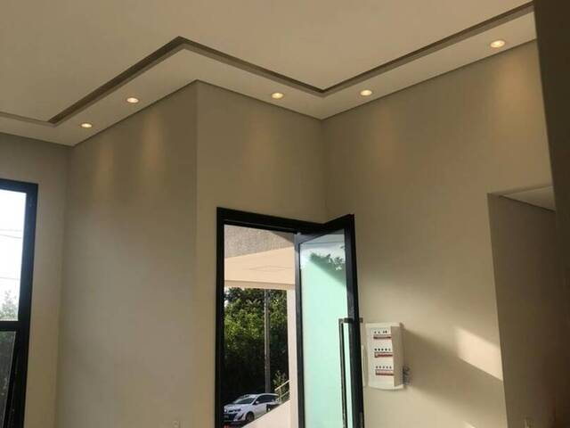 Casa para Venda em Indaiatuba - 2