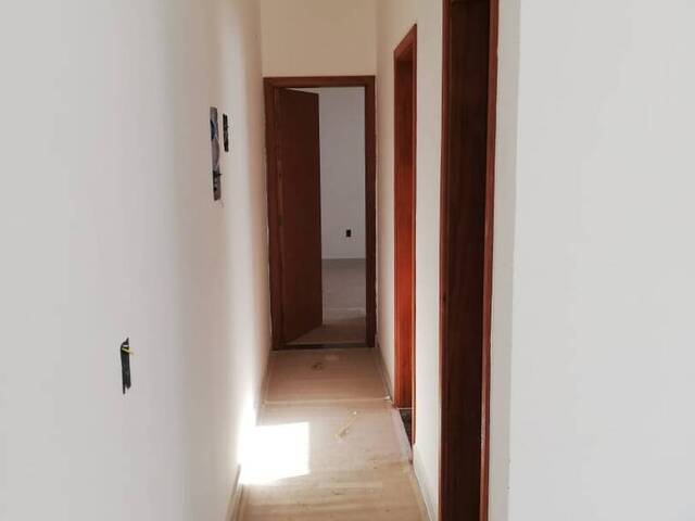 Casa para Venda em Indaiatuba - 4