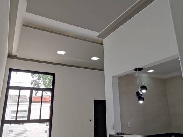 Casa para Venda em Indaiatuba - 4