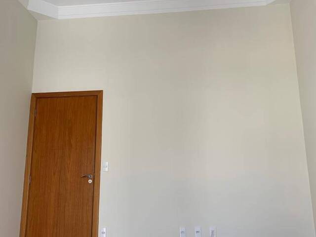 Casa para Locação em Indaiatuba - 2