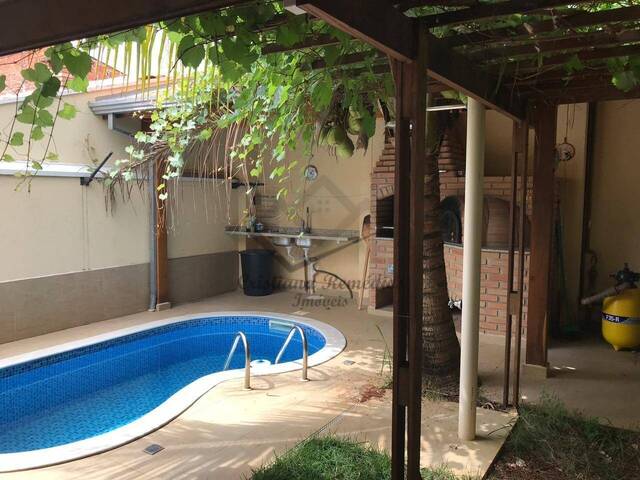 Casa para Venda em Indaiatuba - 2