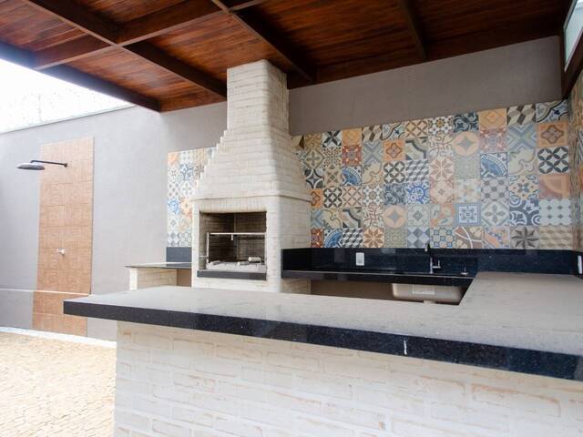 Sobrado para Venda em Indaiatuba - 3