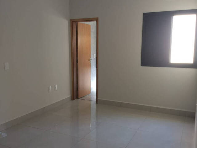 Casa para Venda em Indaiatuba - 3