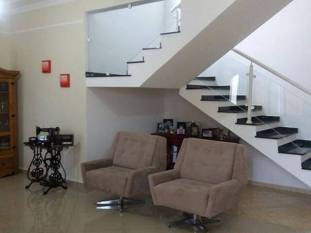 Sobrado para Venda em Indaiatuba - 3