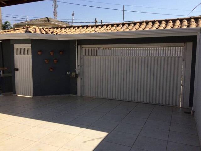 Casa para Venda em Indaiatuba - 2