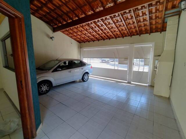 Casa para Venda em Indaiatuba - 2