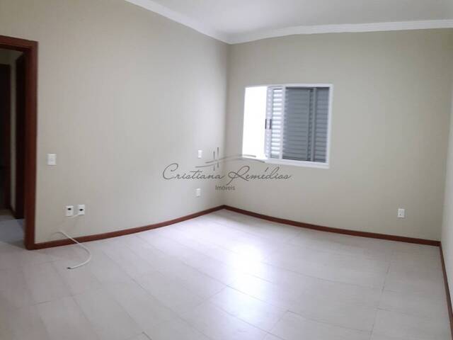 Casa para Venda em Indaiatuba - 4