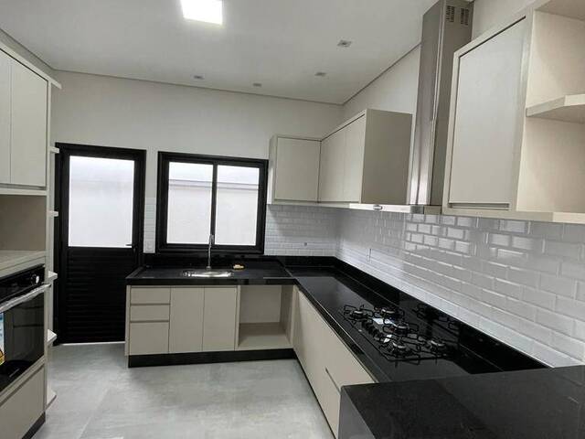 Casa em condomínio para Venda em Indaiatuba - 2