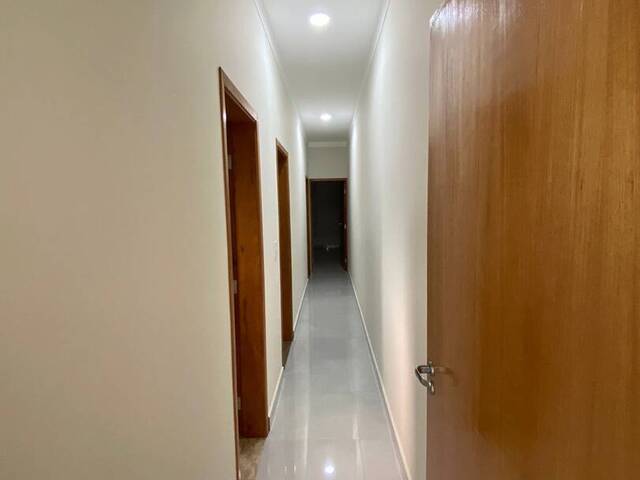 Casa para Venda em Indaiatuba - 4