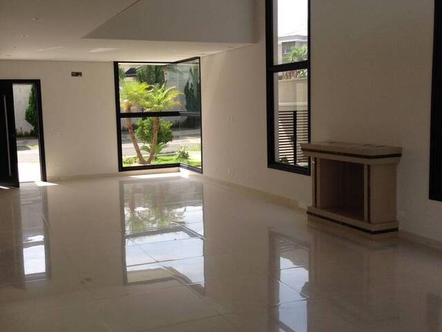 Sobrado para Venda em Indaiatuba - 4