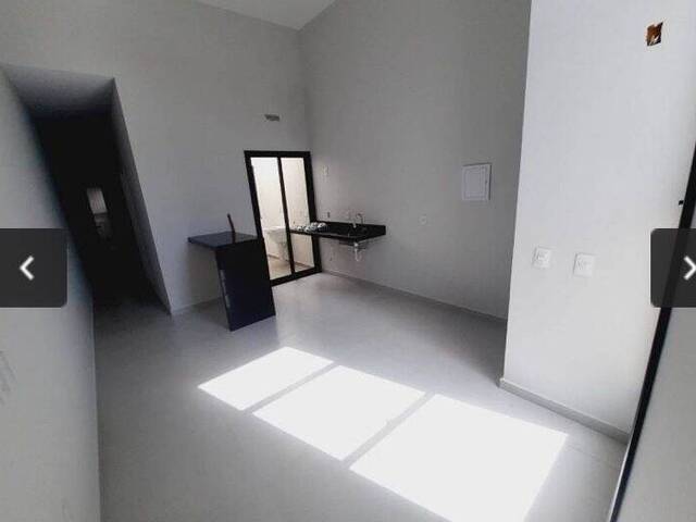 Casa para Venda em Indaiatuba - 4