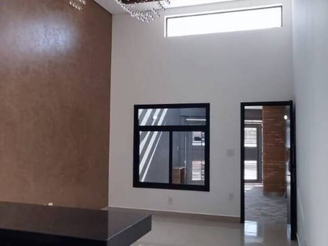 Casa para Venda em Indaiatuba - 2