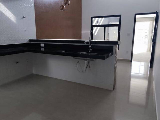 Casa para Venda em Indaiatuba - 3