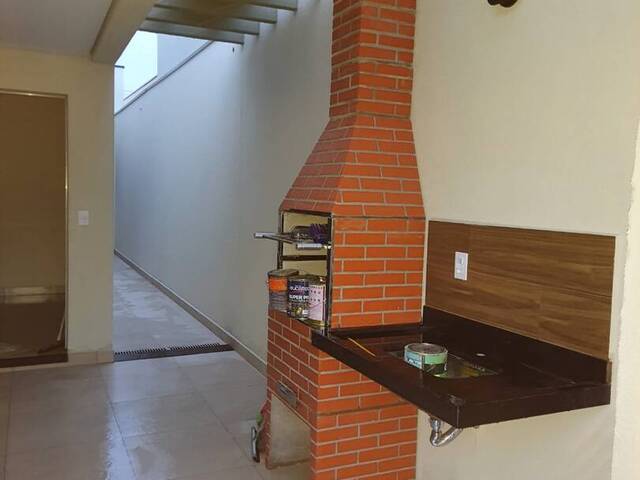 Casa para Venda em Indaiatuba - 2