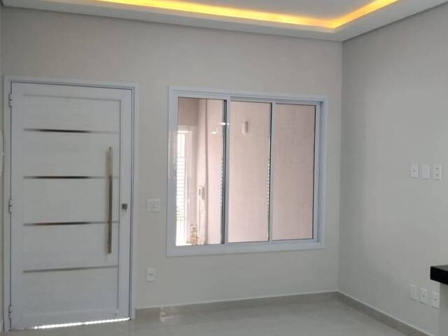 Casa para Venda em Indaiatuba - 2