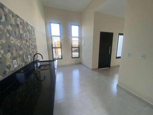 Casa para Venda em Indaiatuba - 2