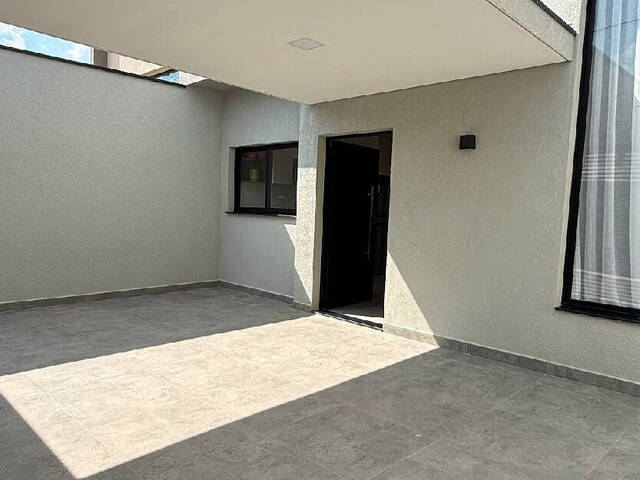 Casa para Venda em Indaiatuba - 2