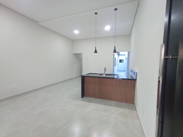 #CA02082 - Casa para Venda em Indaiatuba - SP