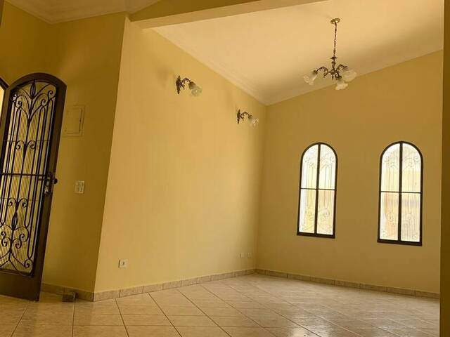 Casa para Locação em Indaiatuba - 5