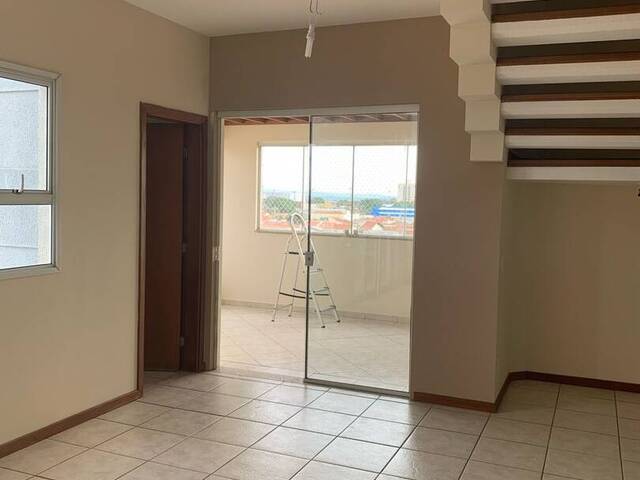 Duplex para Venda em Indaiatuba - 4