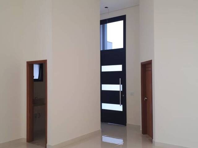 Casa para Venda em Indaiatuba - 2