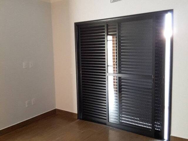 Casa para Venda em Indaiatuba - 5