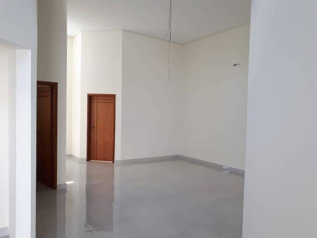 Casa para Venda em Indaiatuba - 2