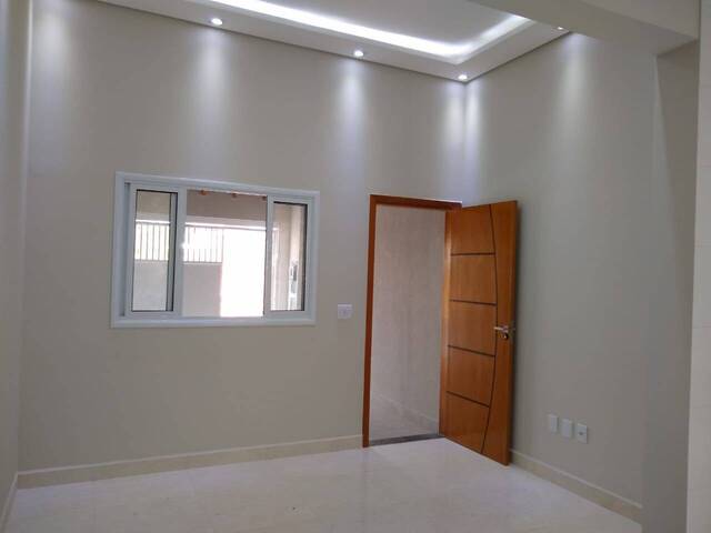 Casa para Venda em Indaiatuba - 2