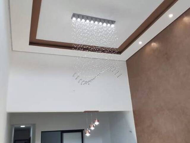 Casa para Venda em Indaiatuba - 4