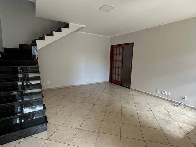 Sobrado para Venda em Indaiatuba - 4