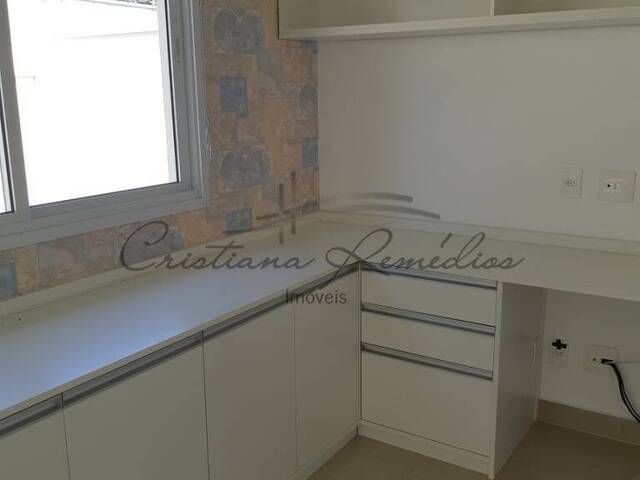 Sobrado para Venda em Indaiatuba - 4