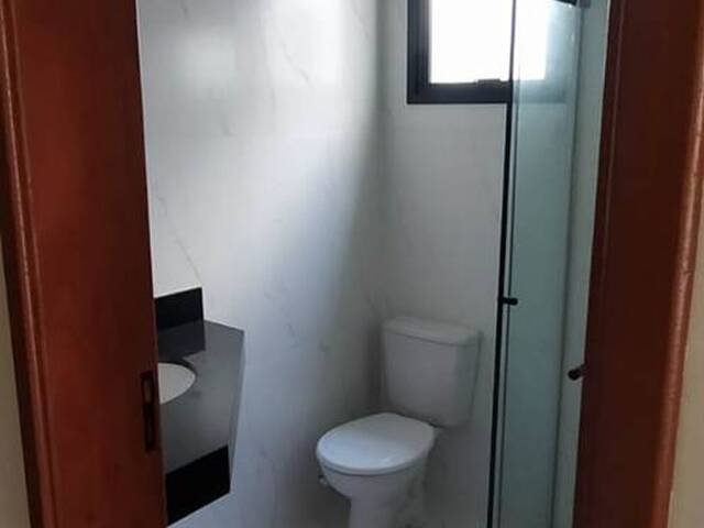 Casa para Venda em Indaiatuba - 4