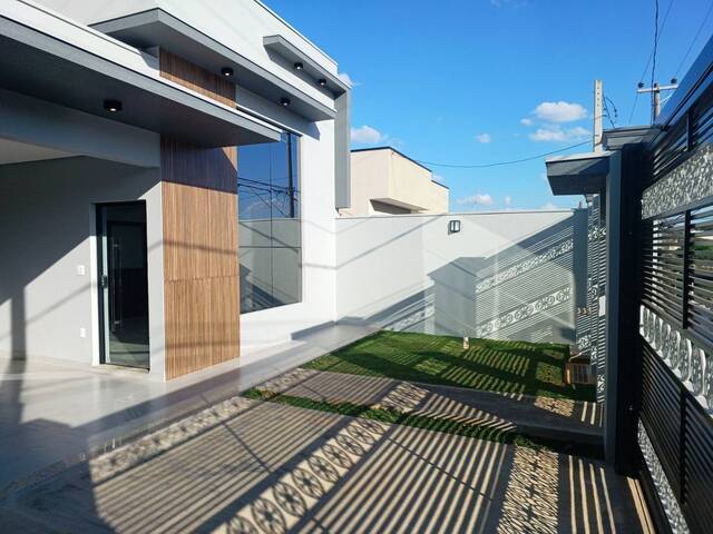 Casa para Venda em Indaiatuba - 2