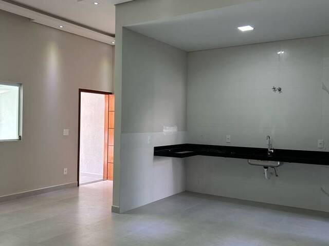 Casa para Venda em Indaiatuba - 3