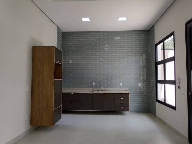 Casa para Venda em Indaiatuba - 4