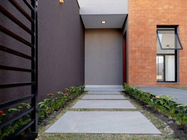 #CA00975 - Sobrado para Venda em Indaiatuba - SP