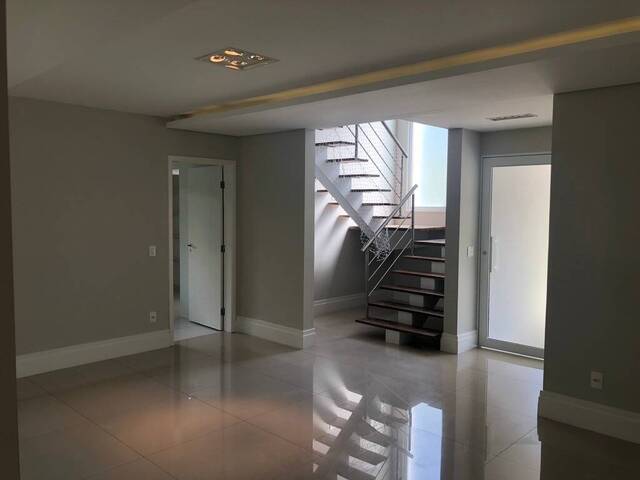 Casa para Locação em Indaiatuba - 2