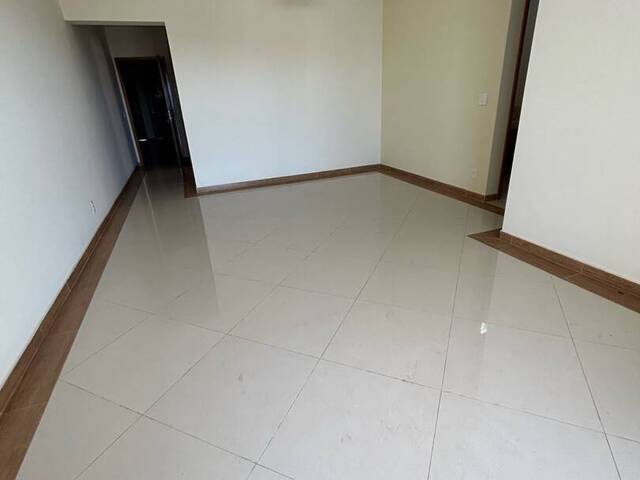 Apartamento para Venda em Indaiatuba - 2
