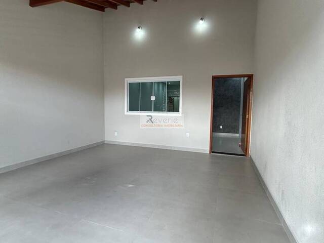 Casa para Venda em Indaiatuba - 2