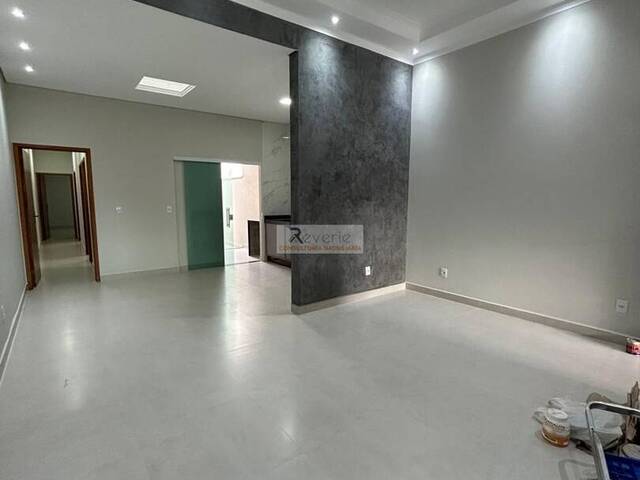 Casa para Venda em Indaiatuba - 2