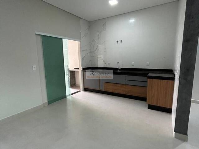 Casa para Venda em Indaiatuba - 4